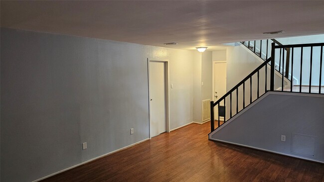 Foto del edificio - 975 N Red Cedar Cir