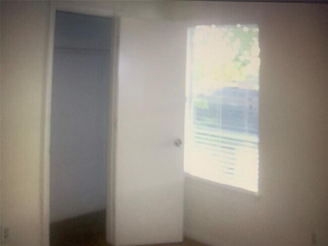 Building Photo - 11031 Vista Norte Ct