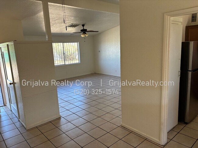 Foto del edificio - 2021 S Norris Ave