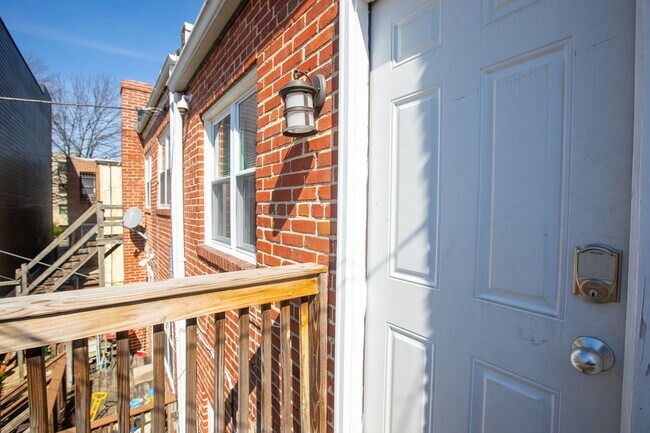 Photo - Relaxing 1 BR & 1 Den/1 BA Apartment in Pl...