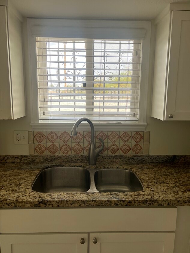 Photo - 1402 E Osborn Rd (Phoenix, AZ)