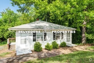 Building Photo - 1028 Asheboro St