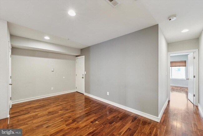 Foto del edificio - 1321 N 7th St