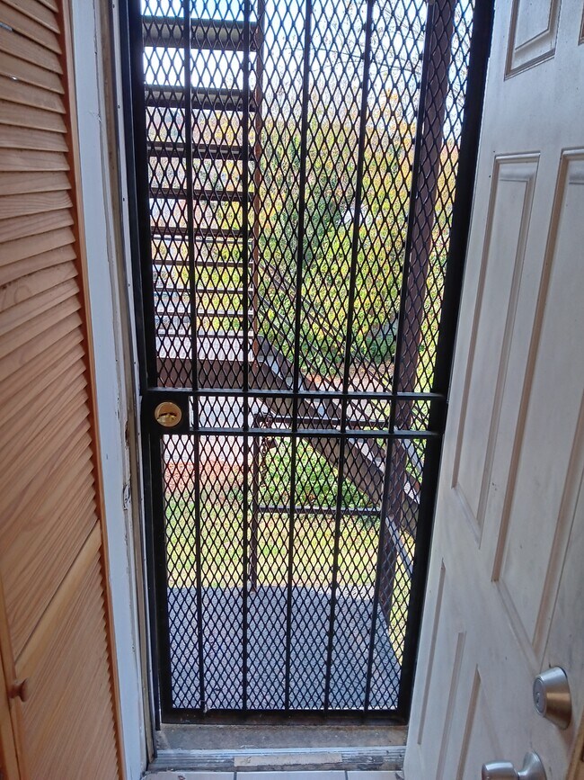 Foto del edificio - 4223 Brooks St NE