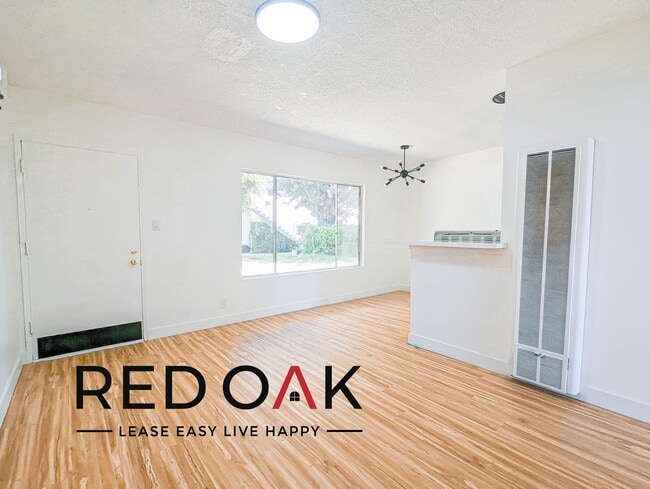 Foto del edificio - 12605 Kensington Ln