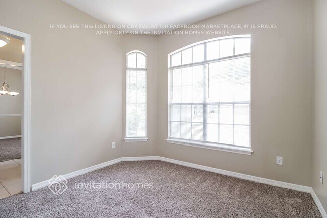 Foto del edificio - 750 W Artesia St