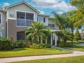 Building Photo - 8933 Manor Loop
