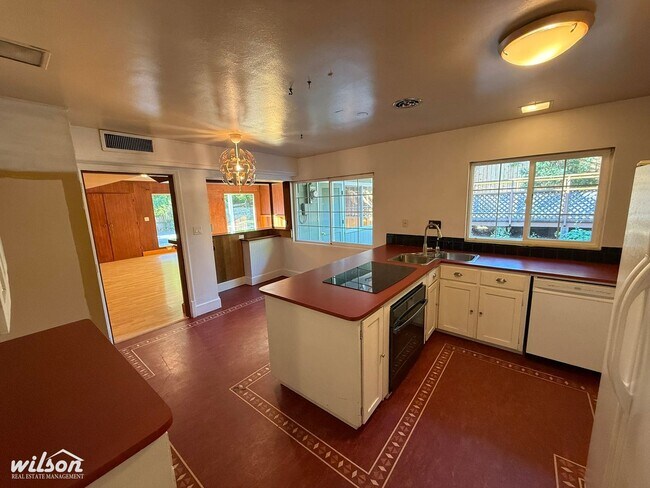 Foto del edificio - Beautiful 3bd/2ba Single Family Home near ...