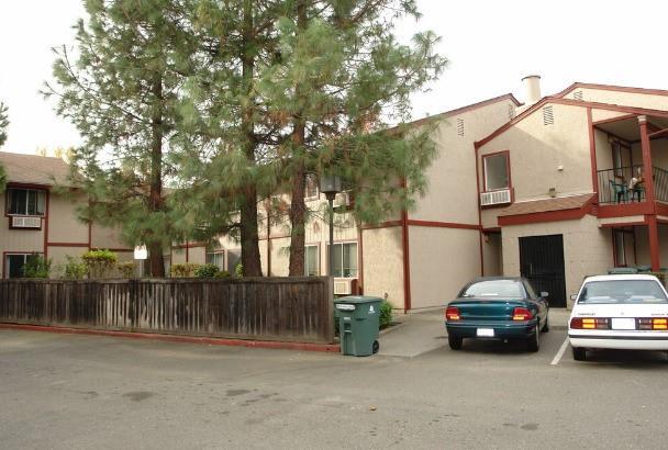 Building Photo - 2470 Nut Tree Rd