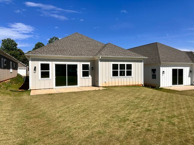 Building Photo - 4727 Anise Cir
