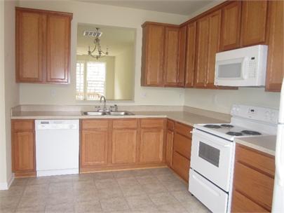 Foto del edificio - 2461 N Berkshire Rd