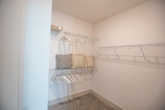 Building Photo - Berkmar Landing Apartments