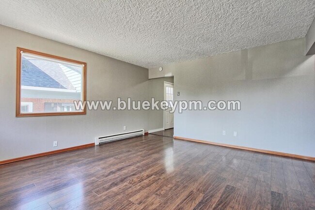 Foto del edificio - 608 E 16th St