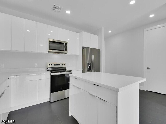 Foto del edificio - 4550 29th St SW