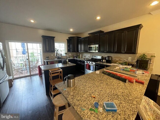 Foto del edificio - 7563 Crowley St