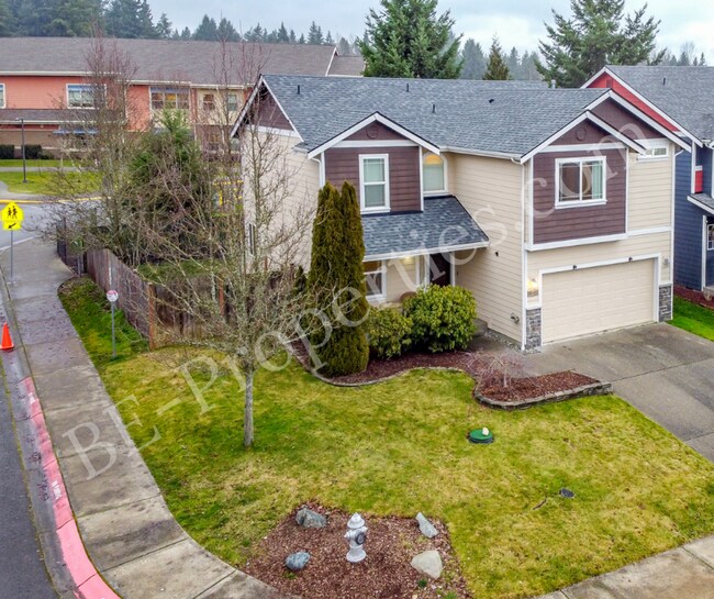 Building Photo - Puyallup Home