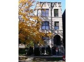 Building Photo - 2118 N Whipple St