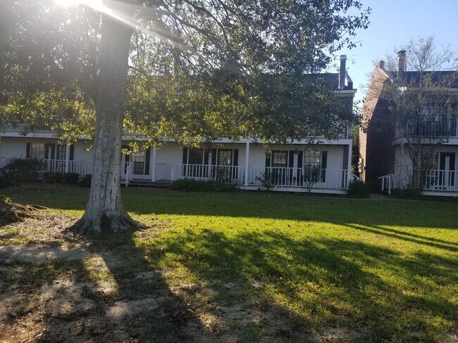 Foto del edificio - 4374 Stumberg Ln