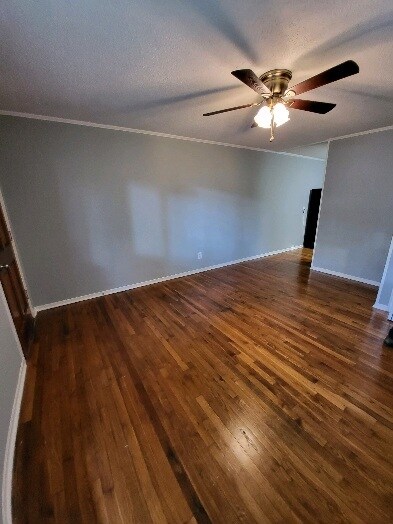 Living room - 528 Overlook St