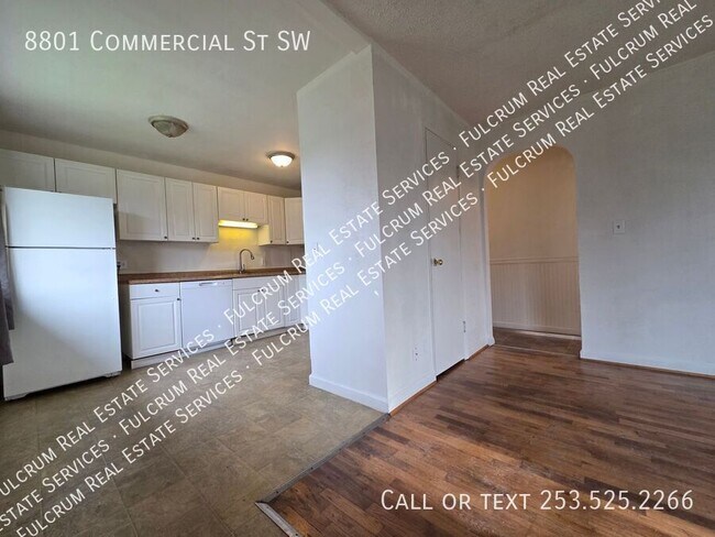 Foto del edificio - 8801 Commercial St SW