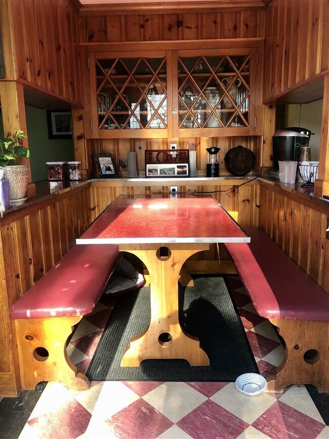 3 Ford Ln, Kittery, ME 03904 Room for Rent in Kittery, ME