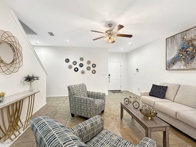 Building Photo - 5714 Montevista Dr