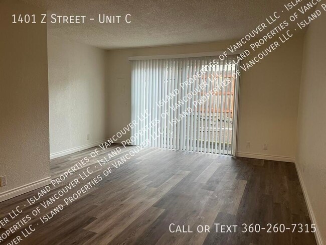 Building Photo - 1401 Z St