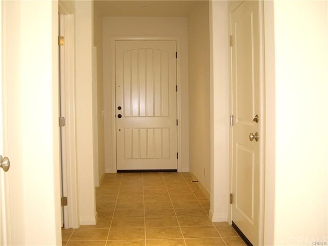 Building Photo - 87 Coleridge