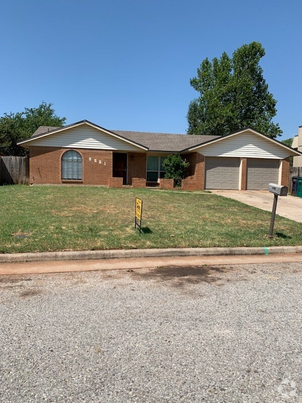 Apartments for Rent in 73132