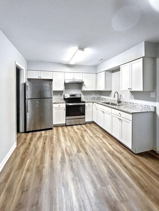 Building Photo - 3615 Misty Wood Dr