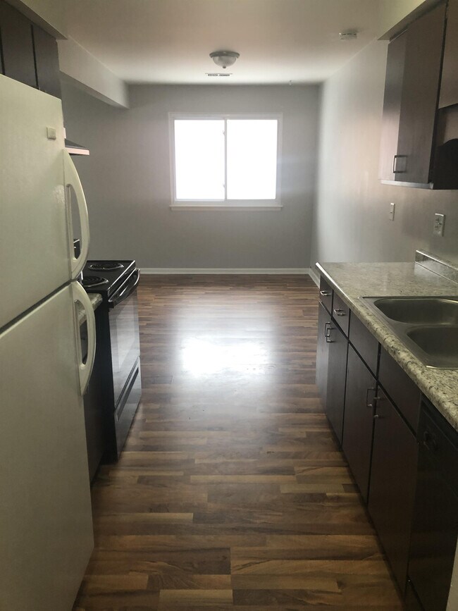 Foto del edificio - 1710 W Tiffany Ct