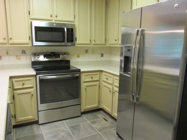 Foto del edificio - One-Level Golf Course Living-- Waterfront ...