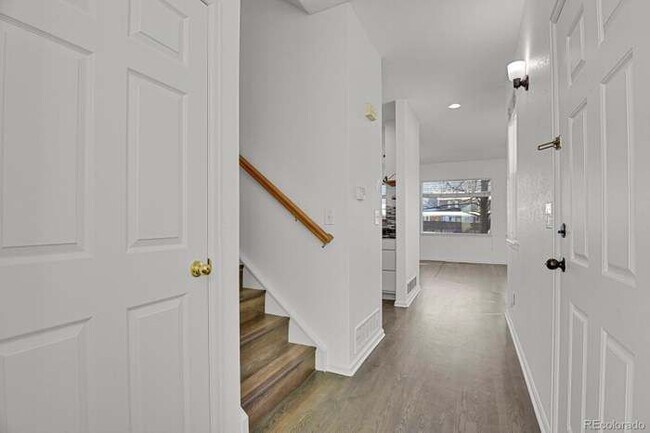 Foto del edificio - 2297 E 128th Ave