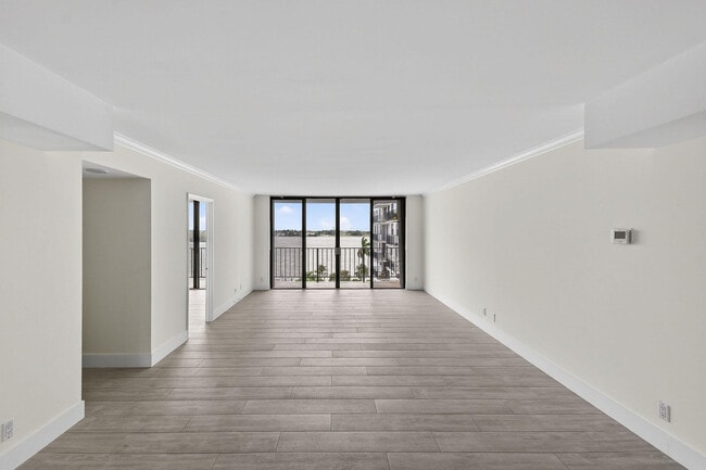 Building Photo - 3800 Washington Rd