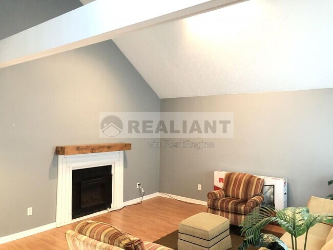 Foto del edificio - 1673 Prairie Cir