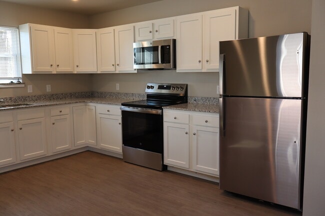 Building Photo - 712 Xavier St