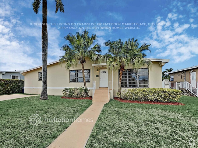 Building Photo - 7925 SW 22nd St