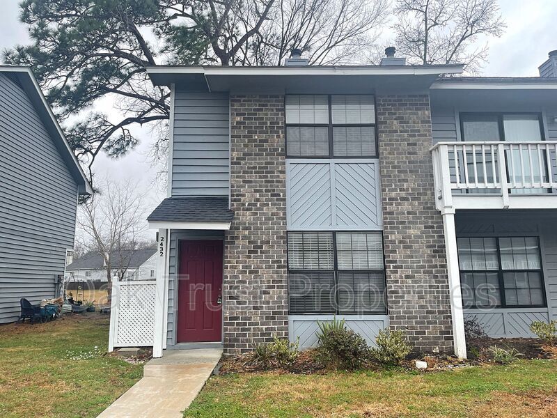 2432 Woodstock Ave, North Charleston, SC 29406 Townhouse for Rent in