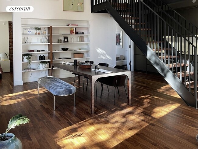 Foto del edificio - 533 Leonard St