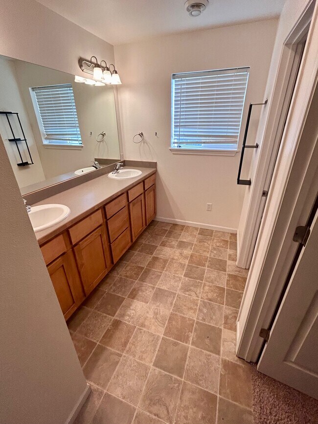 Foto del edificio - 1005 Sheep Herder Ln