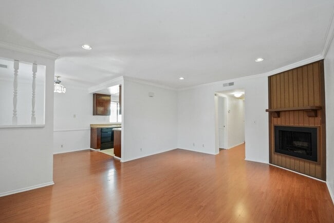 Foto del edificio - Available now! 2 bedroom/2 bath condo located in the Tanglewood Villas of Pomona!