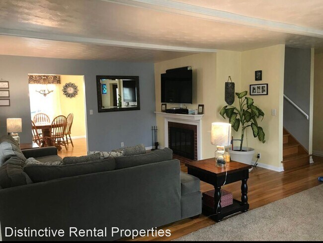 Foto del edificio - 4 br, 2 bath House - 1405 Warren Place
