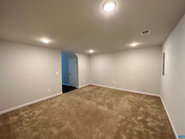 Building Photo - 2182 Avinity Loop