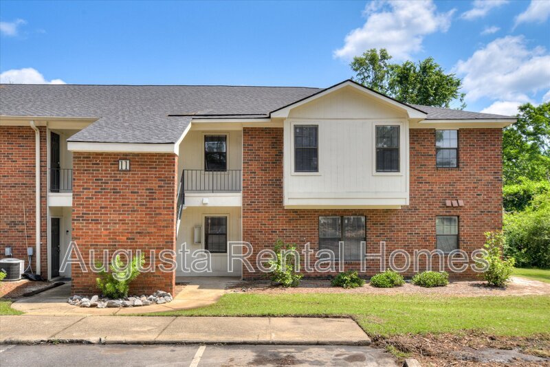 Primary Photo - 2515 Center West Parkway - 11H