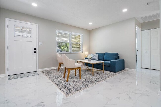 Photo - 10511 53rd Ave N House