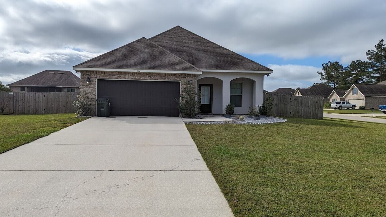 802 Savannah Ct, Summerdale, AL 36580 House Rental in Summerdale, AL