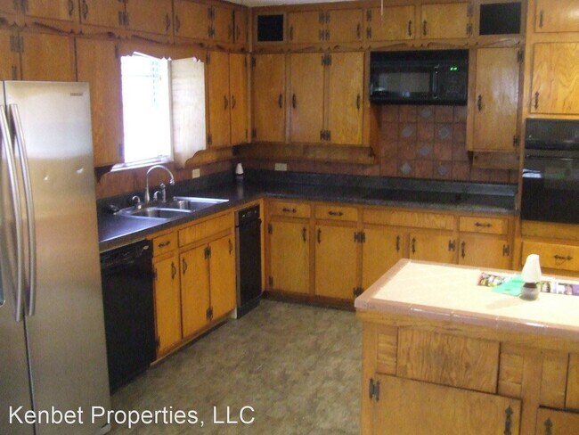 Foto del edificio - 3 br, 2 bath House - 5725 Trail Lake