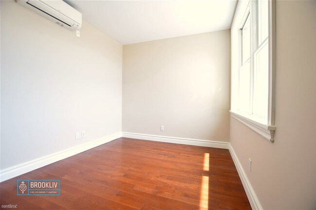 Building Photo - 1610 Dekalb Ave