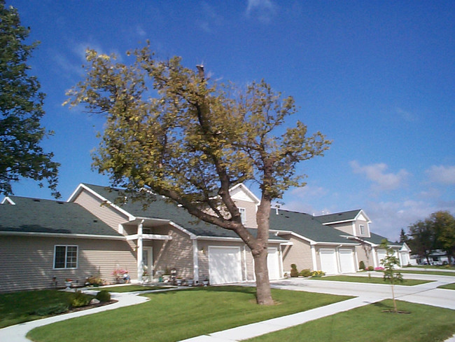 Foto del edificio - Heritage Terrace Townhomes