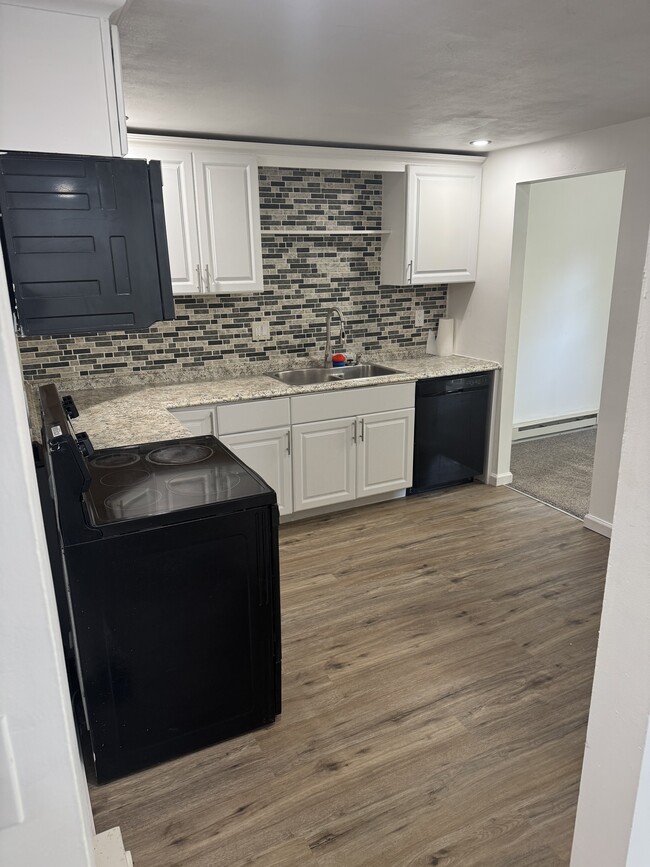 Building Photo - 8091 Weblank Way